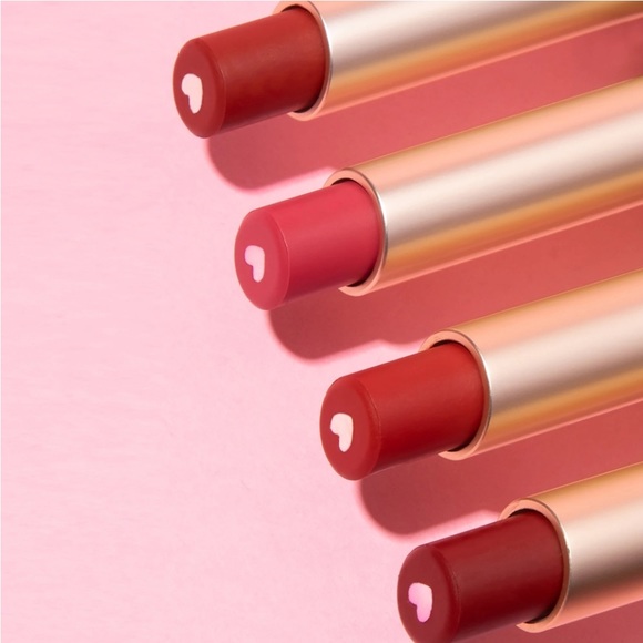 TOO FACED TOO FEMME HEART CORE LIPSTICK - Heart Core (cherry red) NIB - Picture 5 of 9